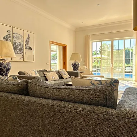 Belinha - Pinheiros Altos