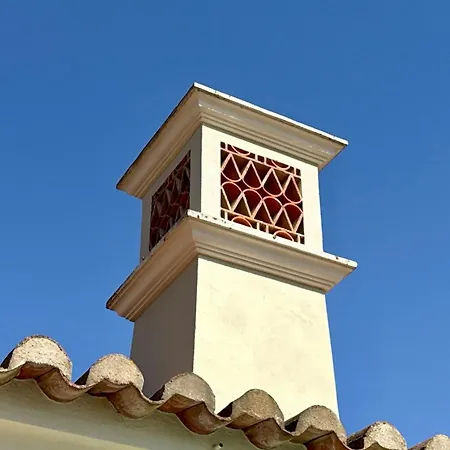 Belinha - Pinheiros Altos